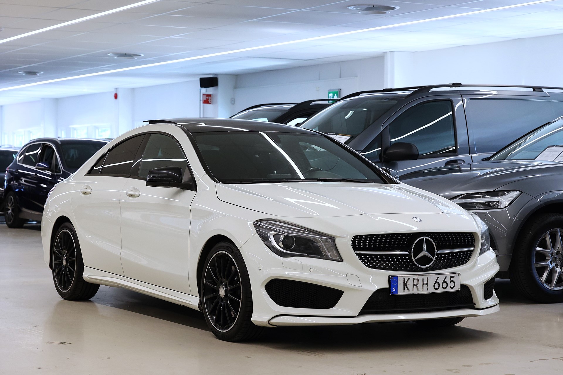 Mercedes-Benz CLA 220 CDI 170hk AMG Sport Pano B-kamera Navi