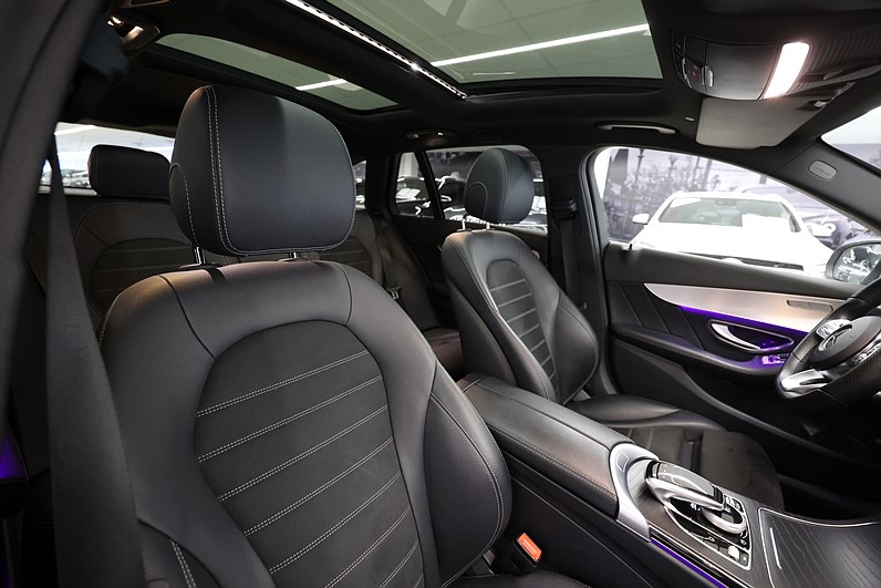 Mercedes-Benz C 220 d T 4M 194hk AMG Pano Värmare Drag