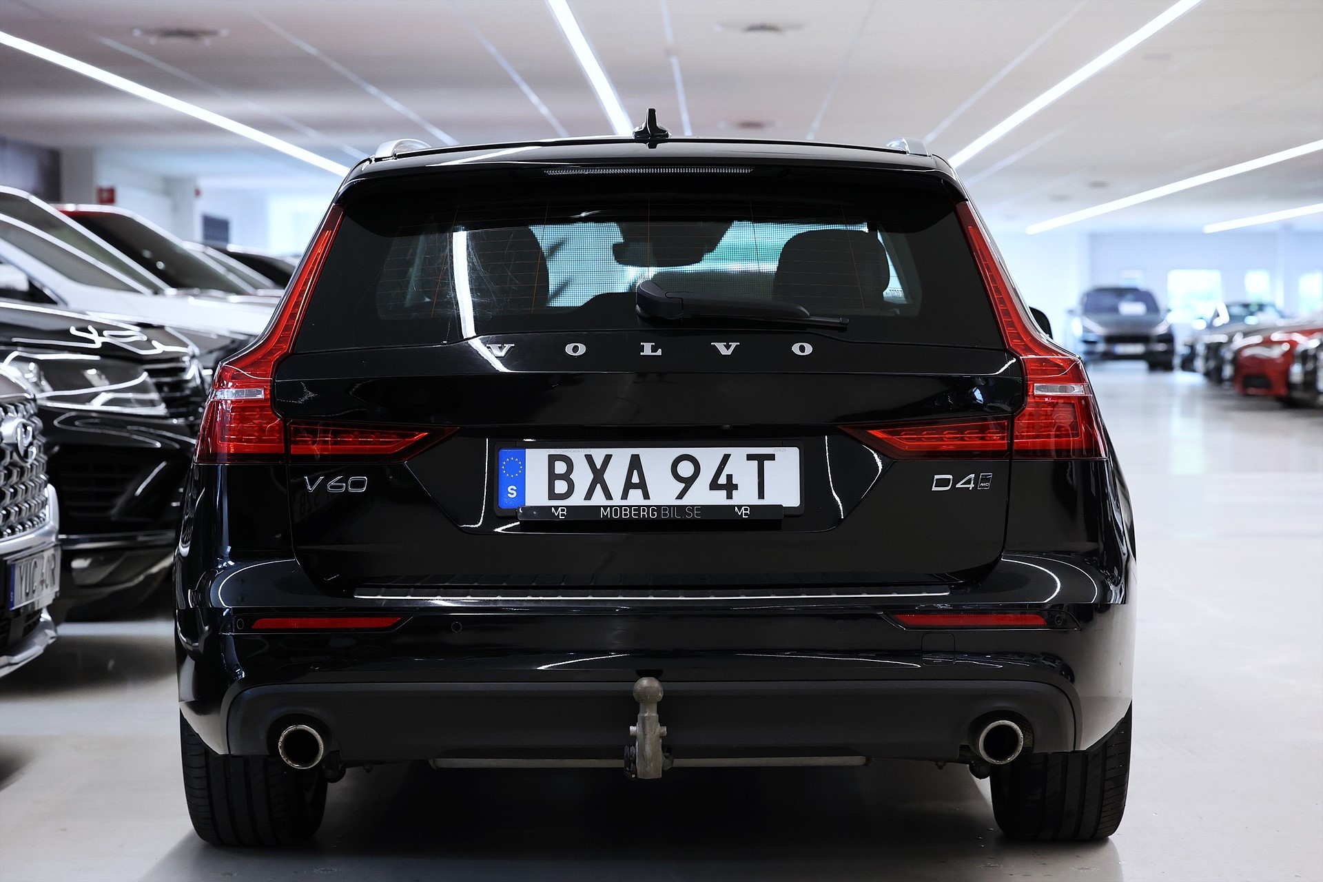 Volvo V60 D4 AWD 190hk Momentum Drag Keyless Navi LEASBAR