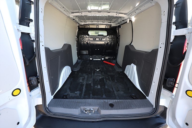 Ford Transit Connect 230 1.5 TDCi 120hk L2 B-kamera Drag