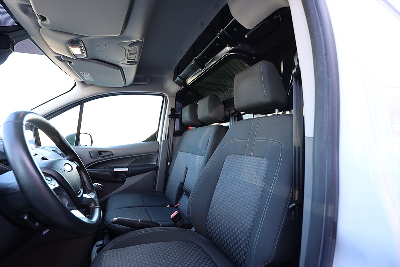 Ford Transit Connect 230 1.5 TDCi 120hk L2 B-kamera Drag