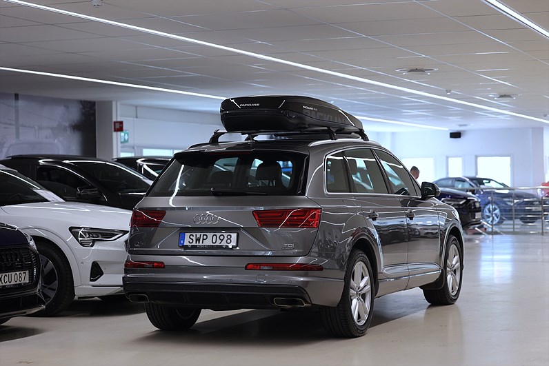 Audi Q7 3.0 TDI Q 272hk S-Line 7-sits BOSE Cockpit Takbox