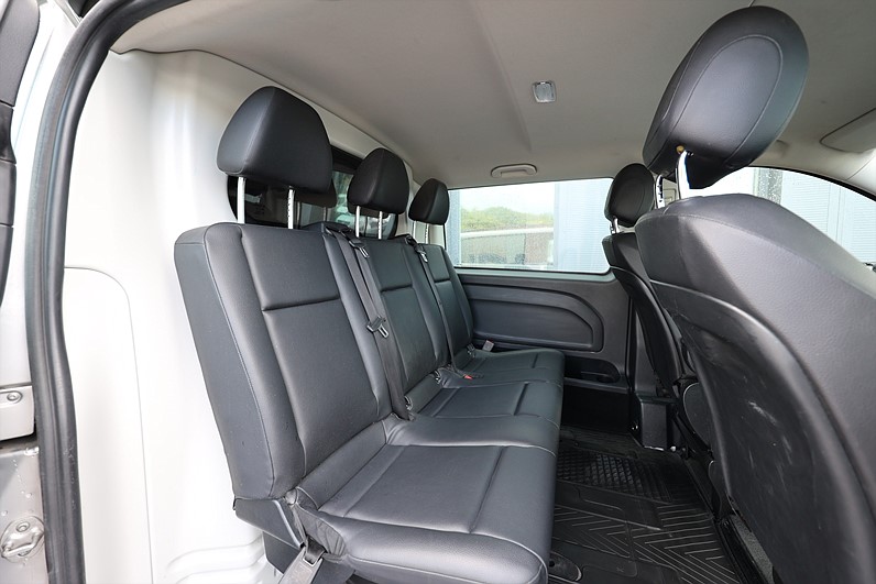 Mercedes-Benz Vito Mixto 119 d 4M 190hk X-lång Värmare Drag MOMS