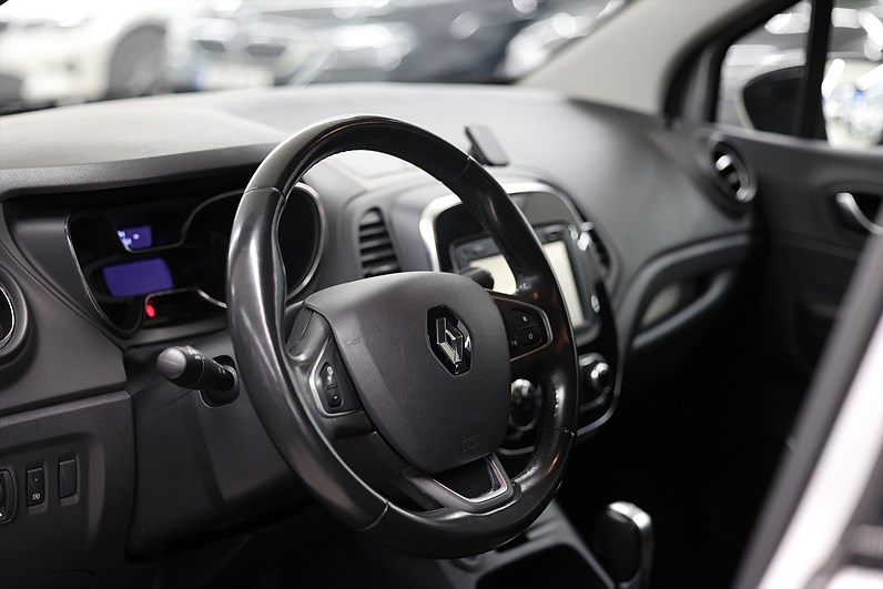 Renault Captur 1.2 TCe 120hk Intens Keyless Navi PDC
