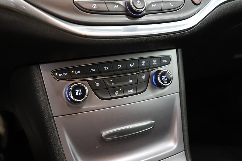 Opel Astra 1.4 125hk Enjoy PDC Carplay Rattvärme