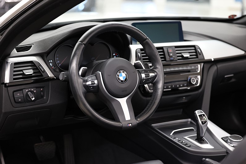BMW 420i Cab 184hk M Sport Shadow Line Hifi Navi Keyless