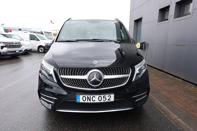 Mercedes-Benz V 300d 4M 239hk AMG Line 7 Sits Burmester LEASBAR