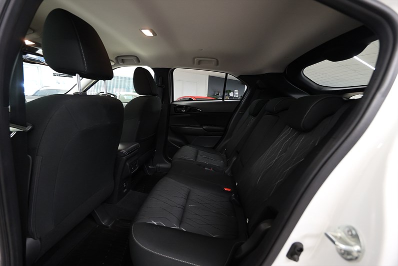 Mitsubishi Eclipse Cross 1.5T 163hk HUD Keyless 360-kamera