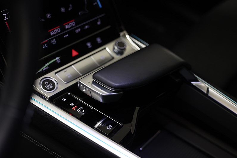 Audi E-Tron 55 quattro 408hk S-Line Pano B&O Matrix LEASEBAR