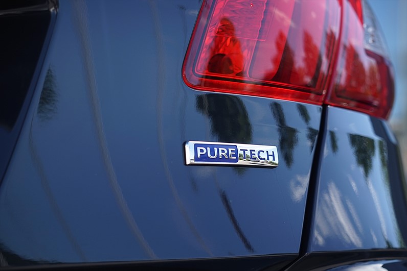 Peugeot 308 PureTech 5dr 82hk Bluetooth AC Årskatt 426kr
