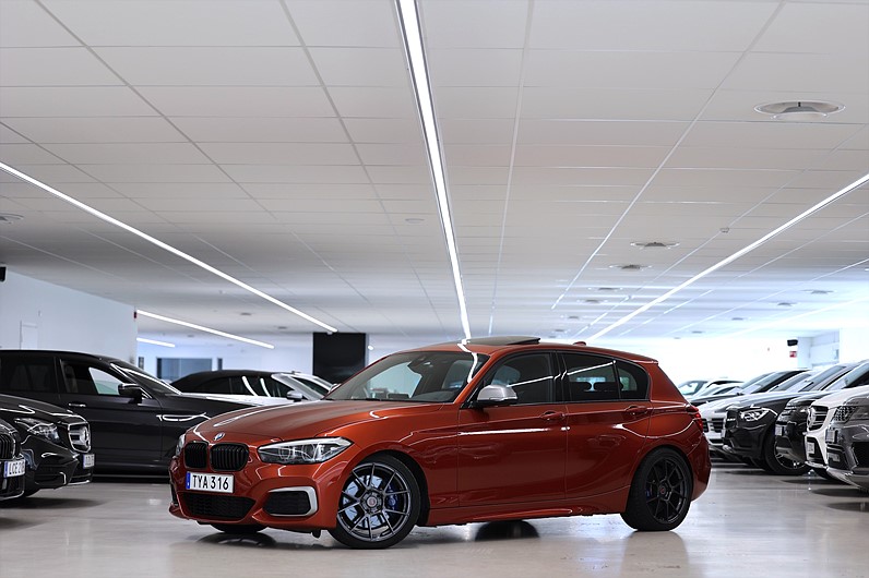 BMW M140i xDrive 340hk M Sport Taklucka H/K Navi Keyless