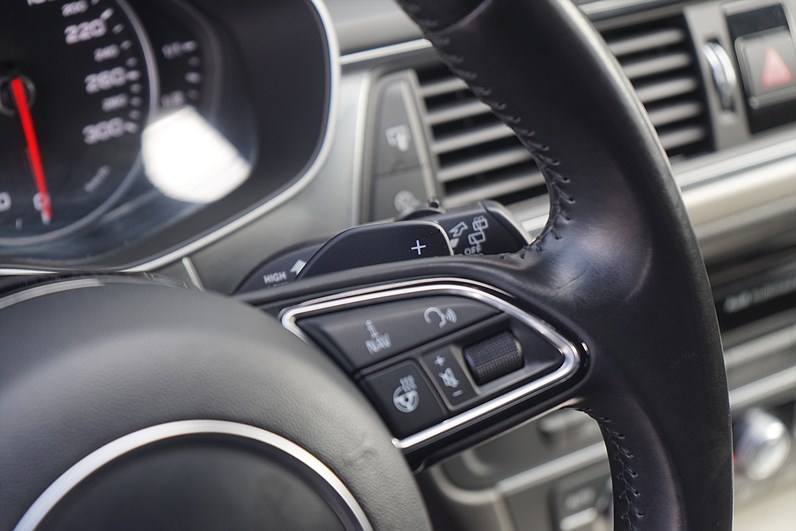 Audi A6 Allroad 3.0 TDI Q 320hk Luftfjädring Drag B-kamera