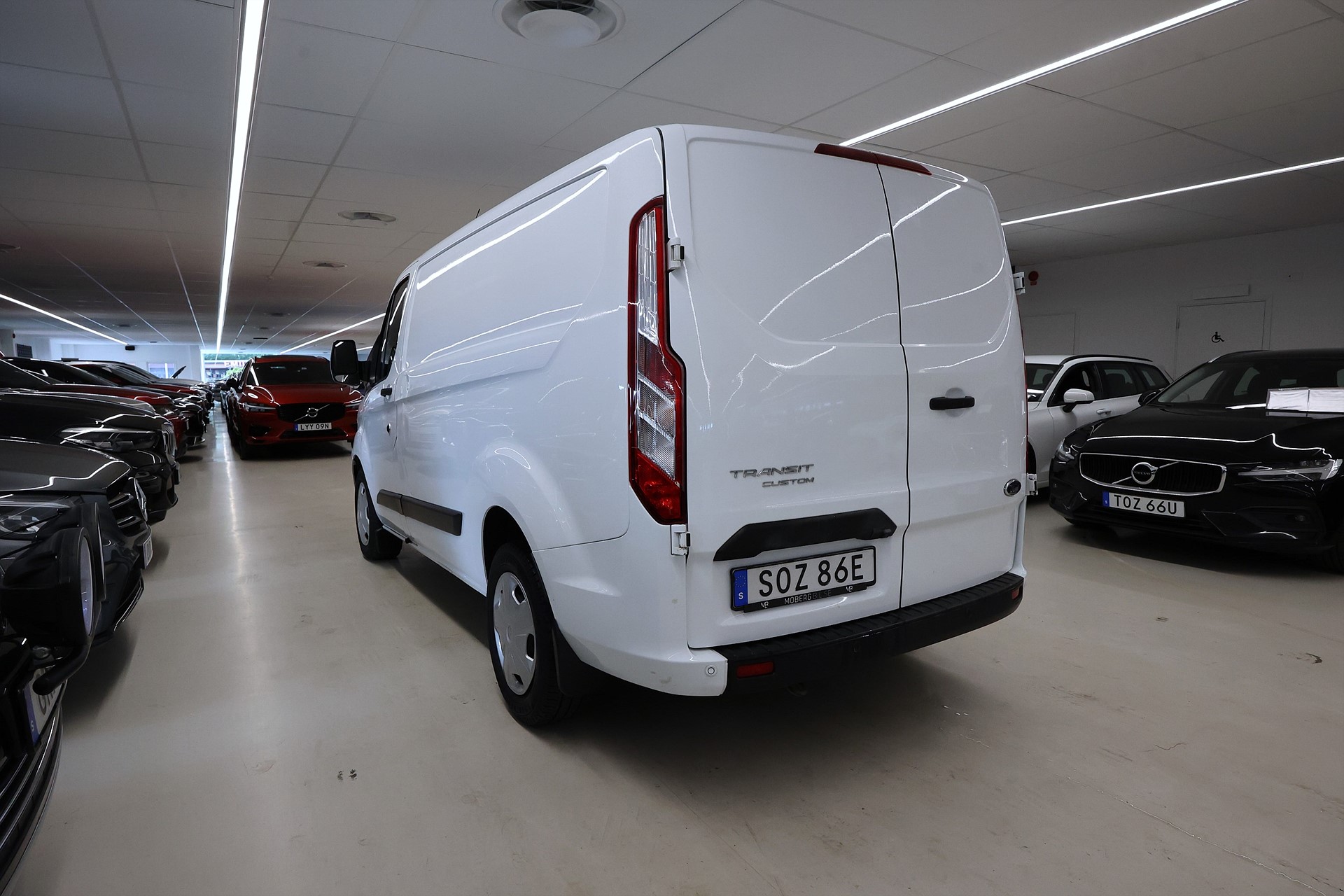 Ford Transit Custom 280 2.0 130hk Värmare B-kamera Carplay