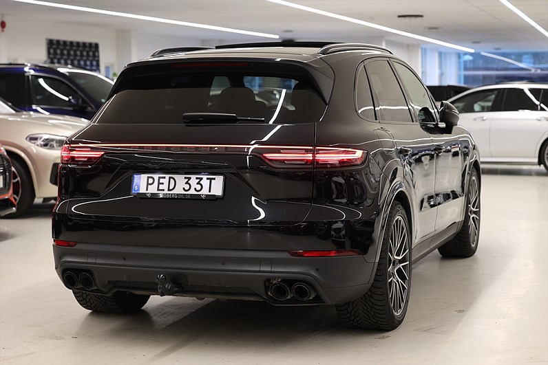 Porsche Cayenne E-Hybrid 462hk Sport Chrono Pano BOSE Drag