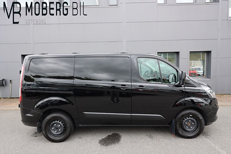 Ford Transit Custom 300 130hk L1 B-kamera PDC Drag Carplay