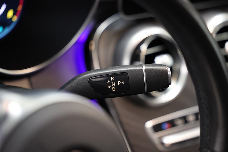 Mercedes-Benz C 300 Coupé 258hk AMG Burmester Pano Cockpit Keyless