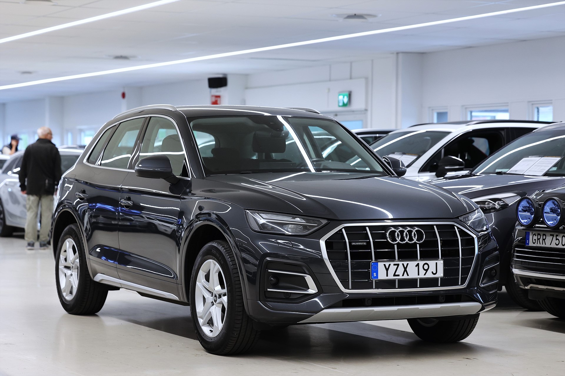 Audi Q5 40 TDI Quattro 204hk Proline Advanced Värmare Drag Carplay