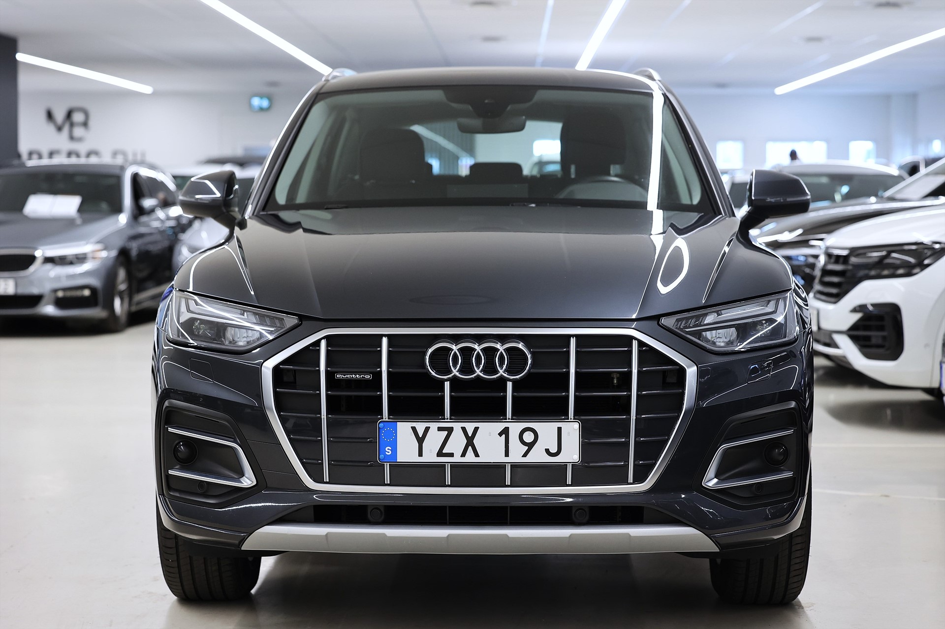 Audi Q5 40 TDI Quattro 204hk Proline Advanced Värmare Drag Carplay