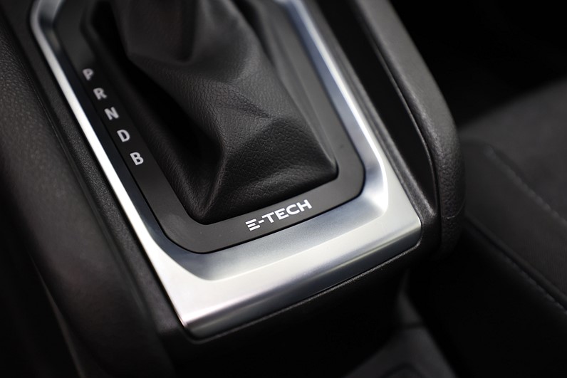 Renault Clio E-TECH 140hk MHEV Zen Keyless Carplay PDC