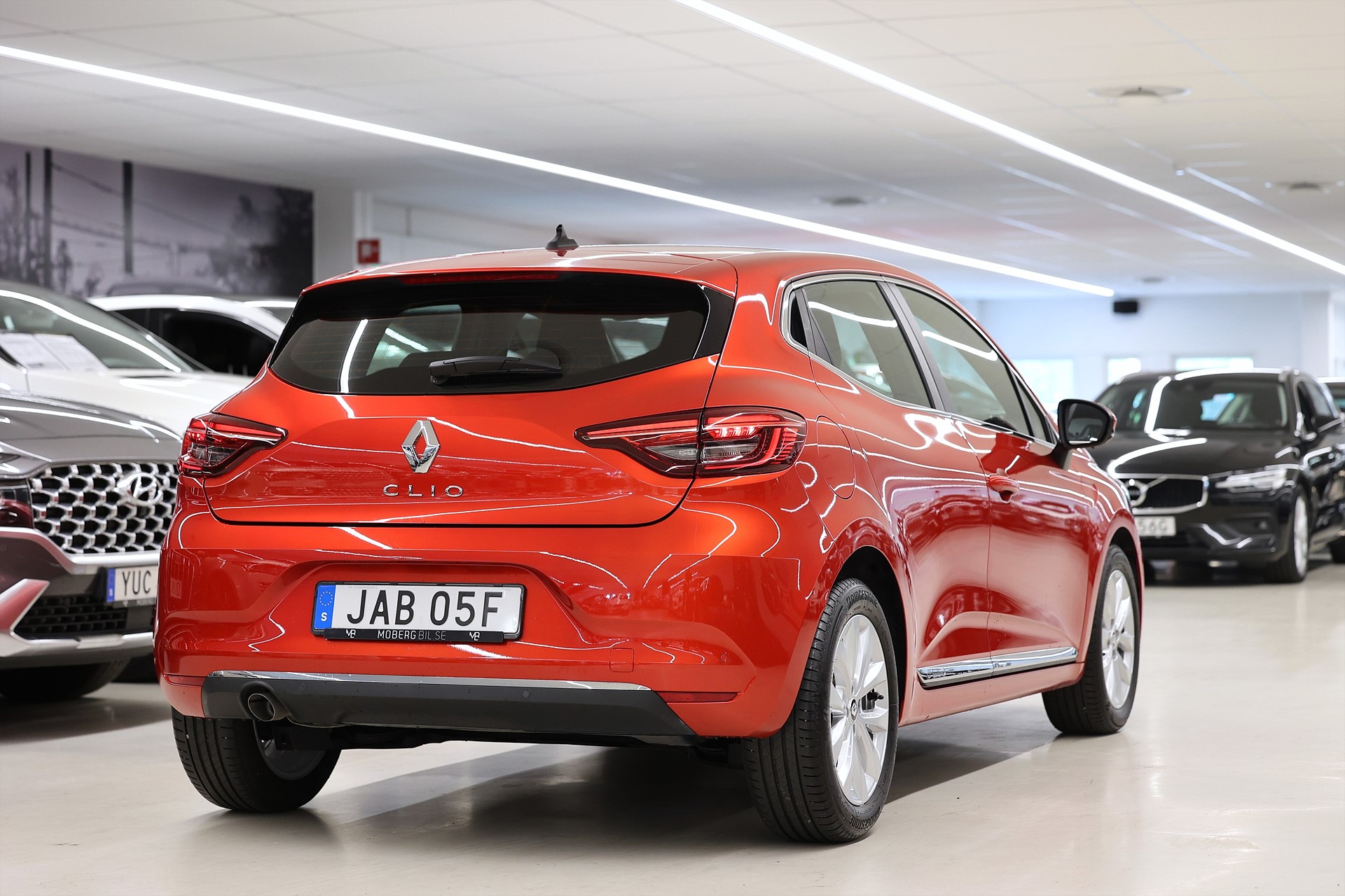 Renault Clio 1.0 TCe 91hk Intens PDC Carplay LEASBAR