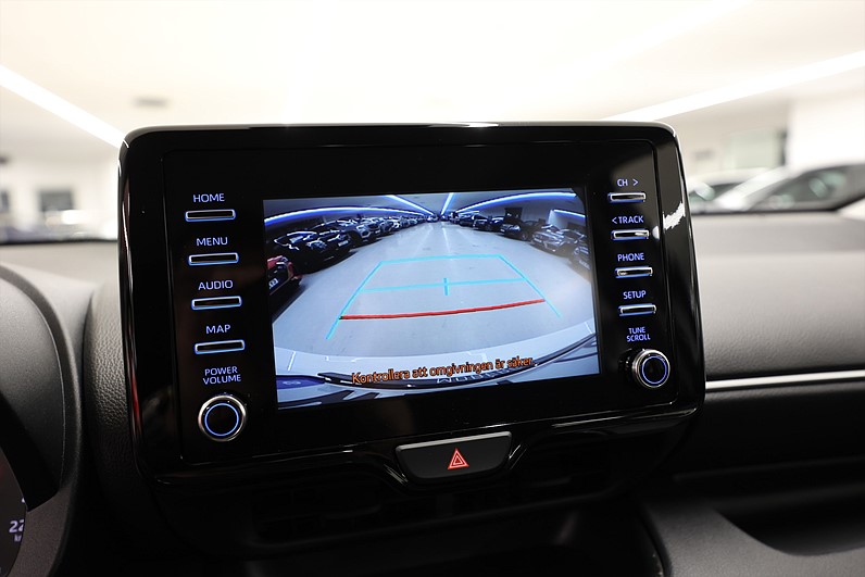 Toyota Yaris 1.5 Hybrid Active Backkamera 360kr Årsskatt LEASBAR