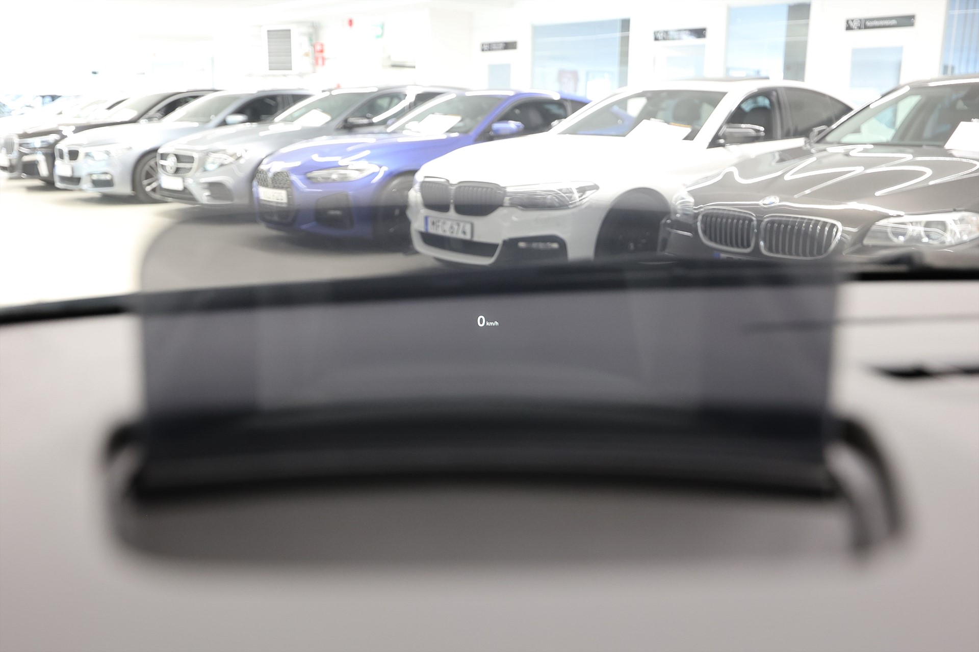 BMW 225xe Active Tourer 224hk M Sport Pano HUD Hifi B-kamera