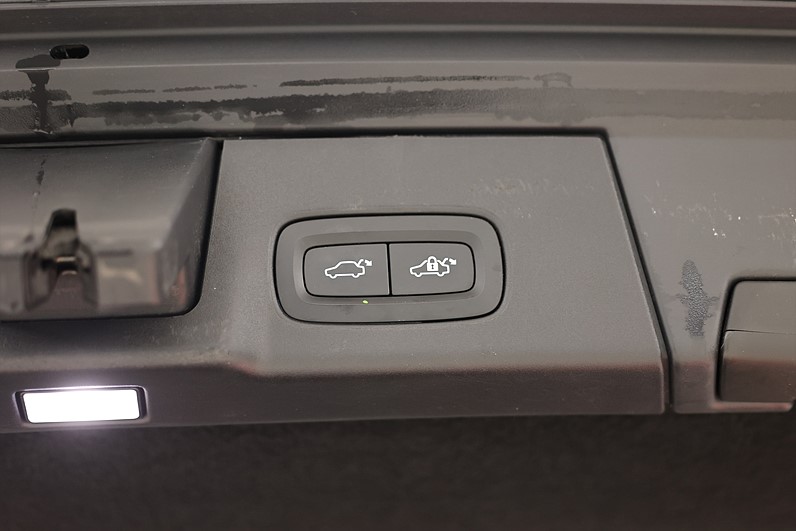 Volvo V90 Cross Country D4 AWD 190hk Inscription Pro HUD 360° Keyless