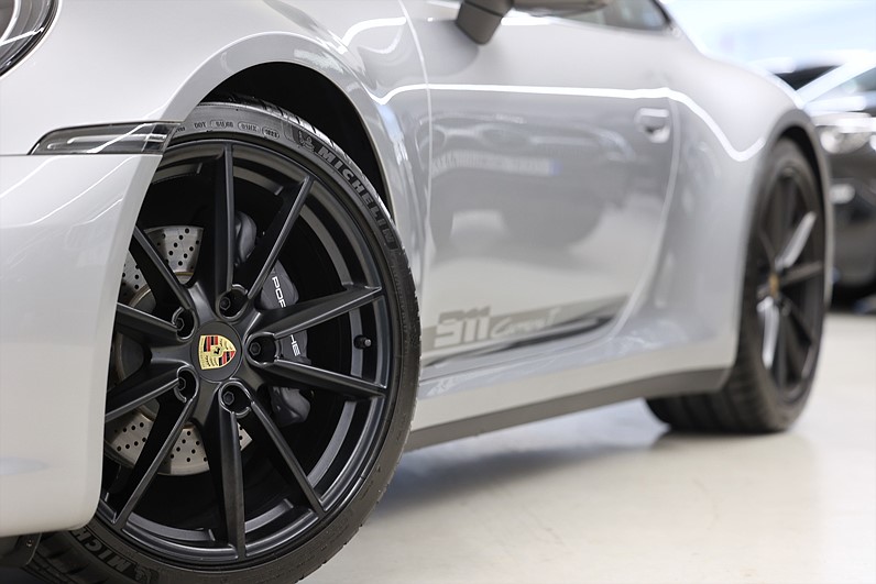 Porsche 911 992 Carrera 385hk Sport Chrono Taklucka Burmester PDLS