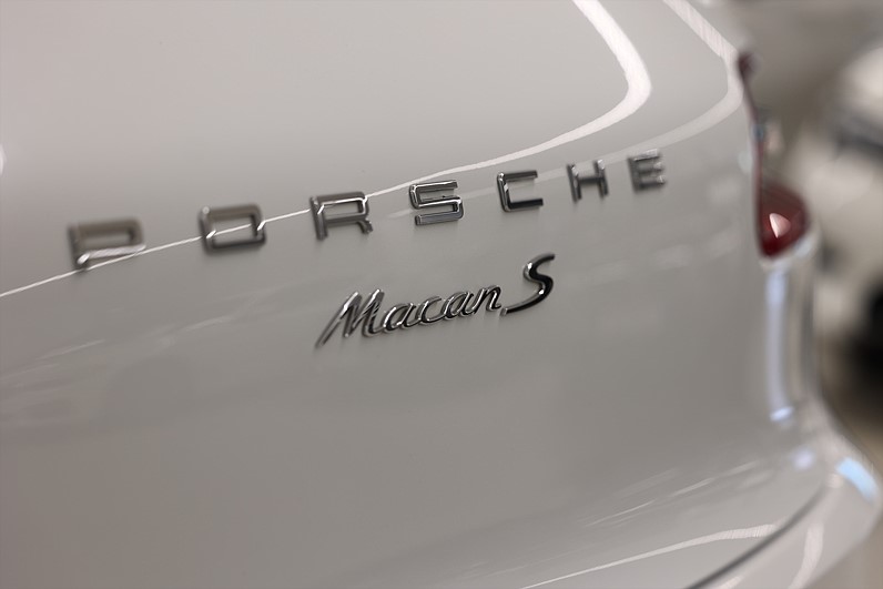 Porsche Macan 3.0 S Diesel 258hk Sport Chrono Pano Navi