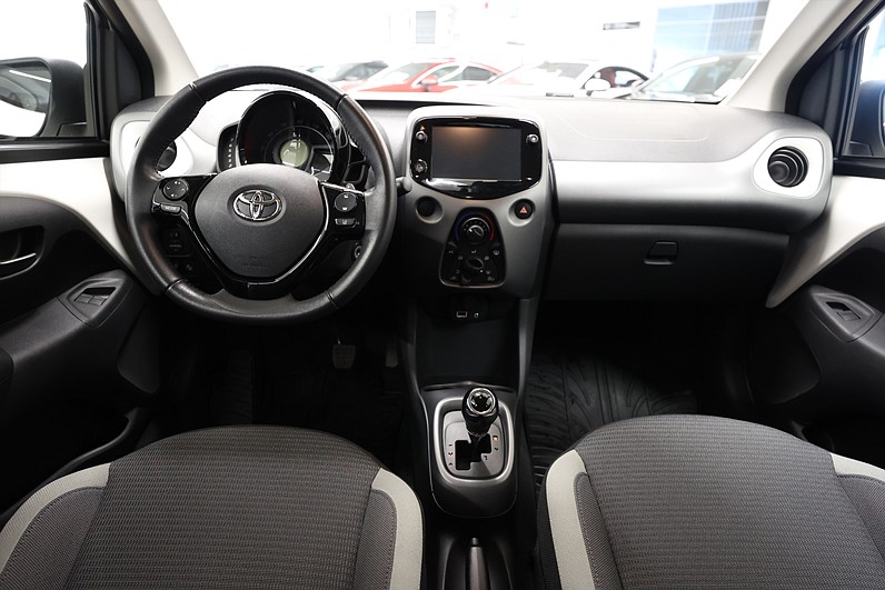 Toyota Aygo 1.0 VVT-i 72hk Backkamera Carplay 909MIL