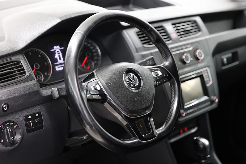Volkswagen Caddy Maxi 2.0 TDI 4M 102hk V-inrett Värmare Drag LEASBAR