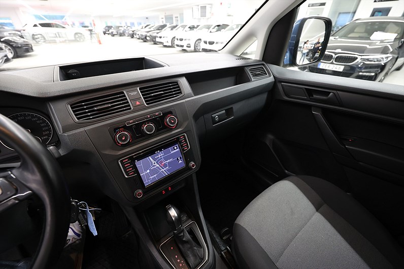 Volkswagen Caddy Maxi 2.0 TDI 4M 150hk Värmare Drag