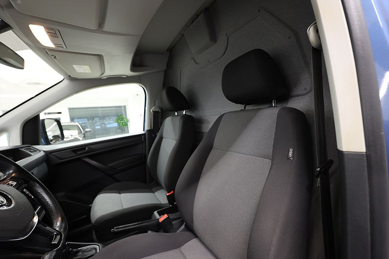 Volkswagen Caddy Maxi 2.0 TDI 4M 150hk Värmare Drag