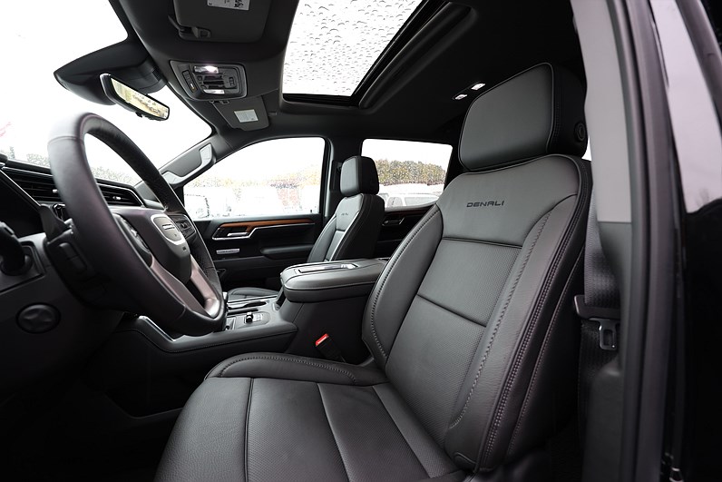 GMC Sierra 1500 Denali Reserve 3.0L Duramax 22