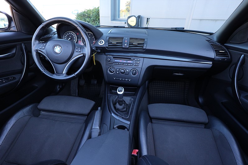 BMW 120d Cabriolet 177hk Advantage Sport-Pkt Hifi PDC