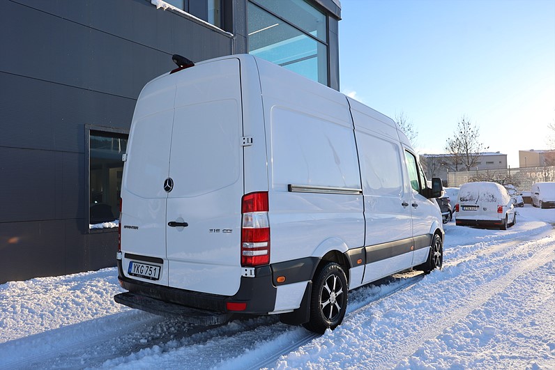 Mercedes-Benz Sprinter 316 CDI 163hk L2H2 B-kamera LEASBAR