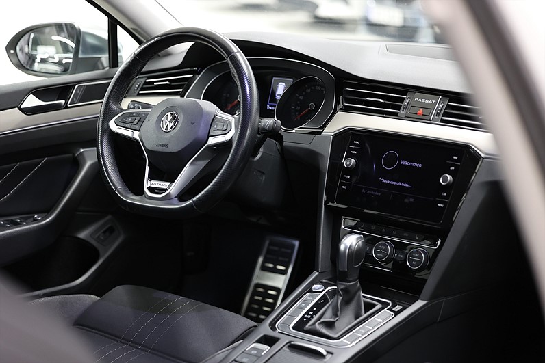 Volkswagen Passat Alltrack 2.0 TDI 4M 190hk Executive Värmare Drag