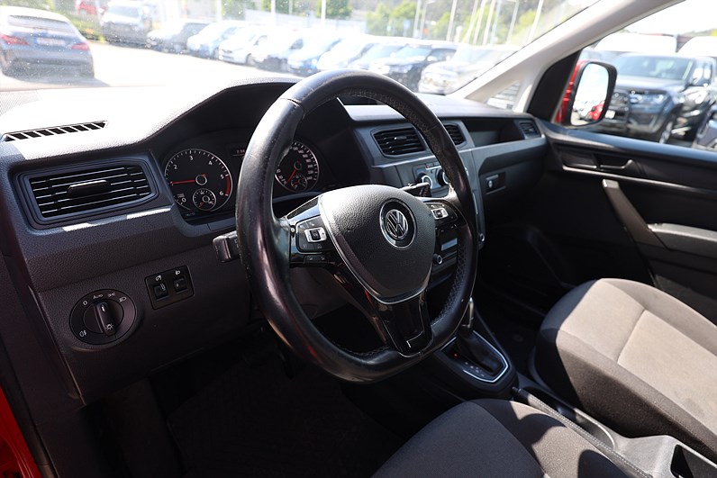 Volkswagen Caddy Maxi 2.0 TDI 102hk Värmare Drag