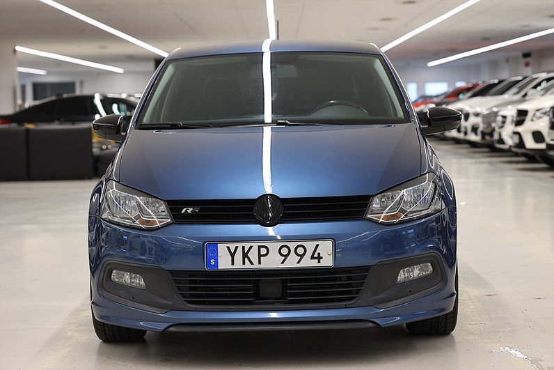Volkswagen Polo 1.2 TSI 90hk R-Line PDC Årsskatt 360kr