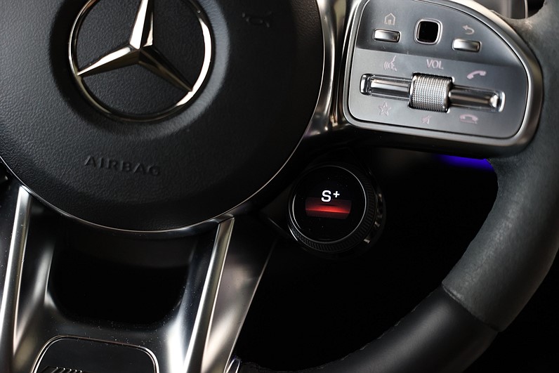Mercedes-Benz G 63 AMG Manufaktur Night Massage LEASBAR