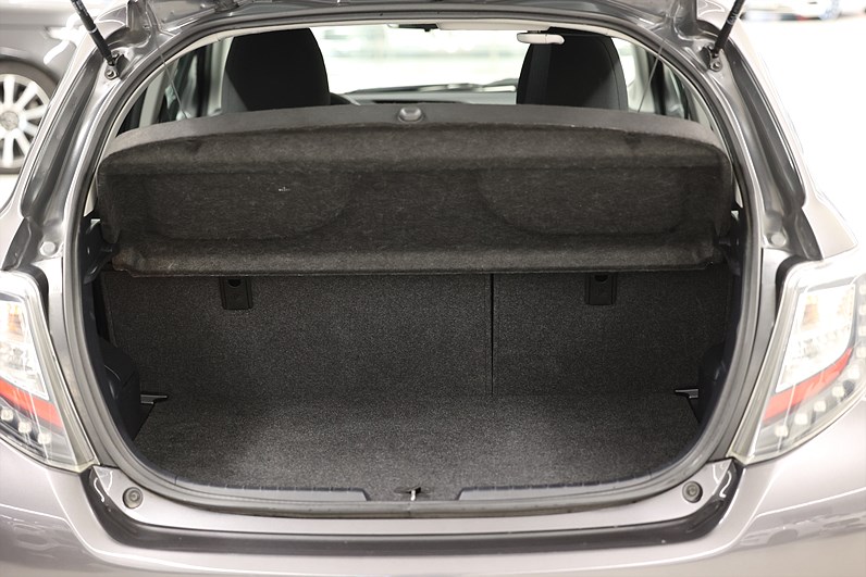 Toyota Yaris 1.5 HSD 101hk Active B-kamera Årsskatt 360kr