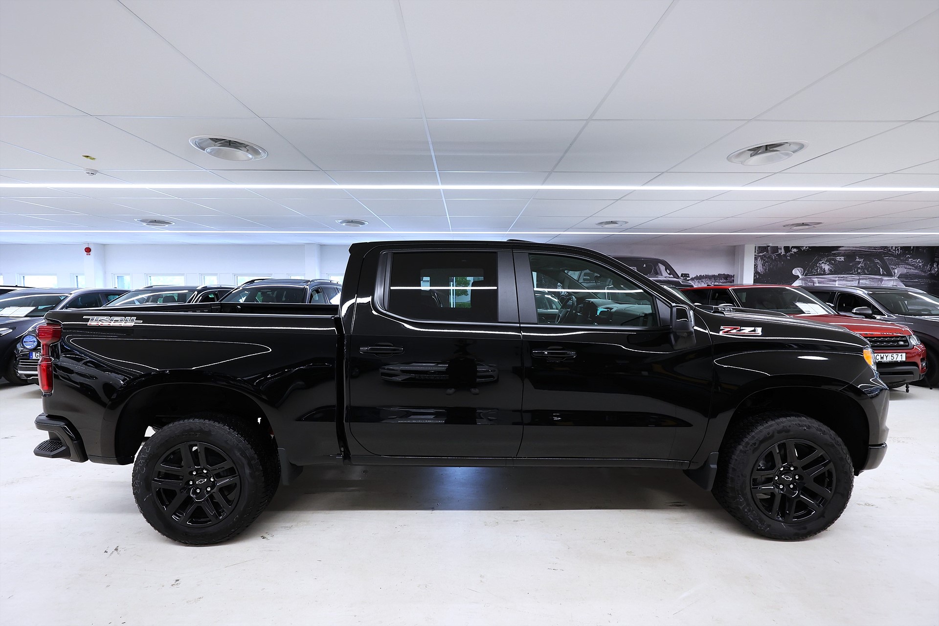 Chevrolet Silverado Trail Boss 6.2L V8 Z71 Off-Road Tailgate