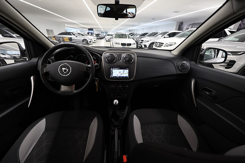 Dacia Sandero Stepway 0.9 TCe 90hk Prestige Navi PDC 710mil