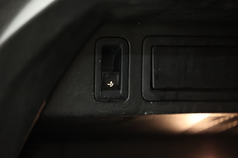 Volkswagen Tiguan 2.0 TDI 4M 190hk R-Line Cockpit HUD Dynaudio