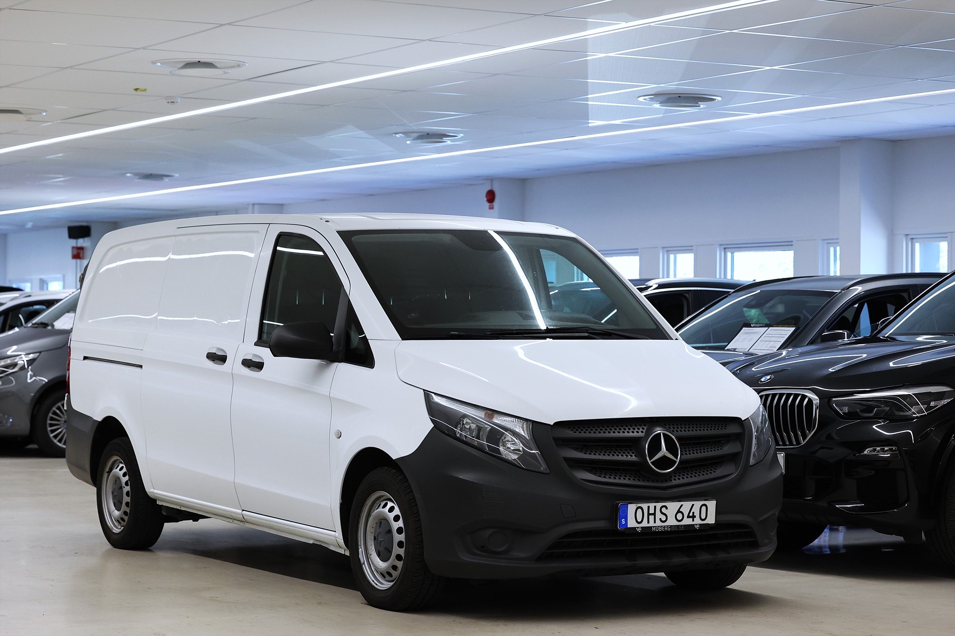 Mercedes-Benz Vito 114 CDI 136hk L2 3-Sits Drag Värmare