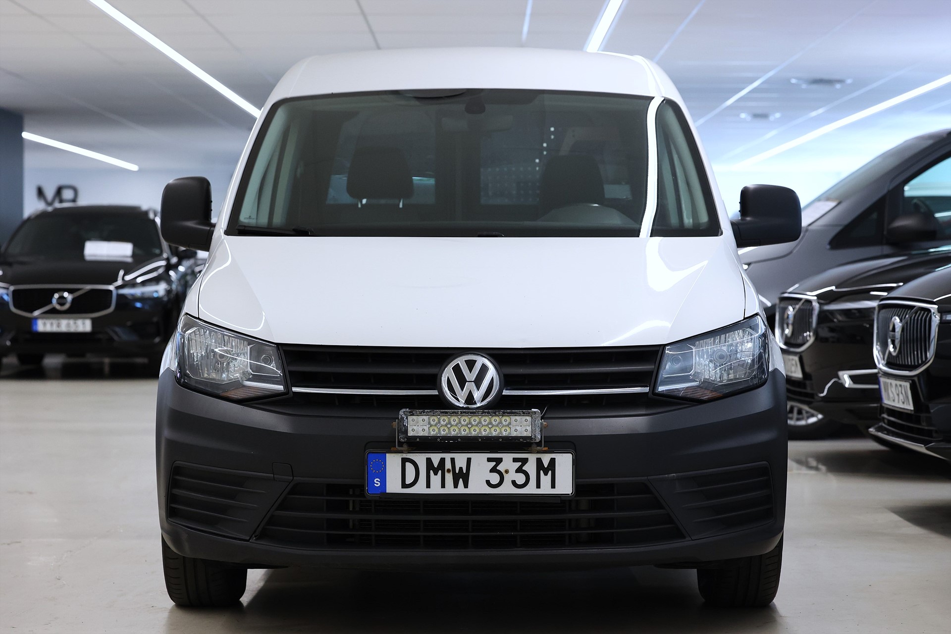 Volkswagen Caddy 2.0 TDI 102hk V-inrett Värmare Drag MOMS