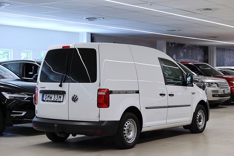 Volkswagen Caddy 2.0 TDI 102hk V-inrett Värmare Drag MOMS