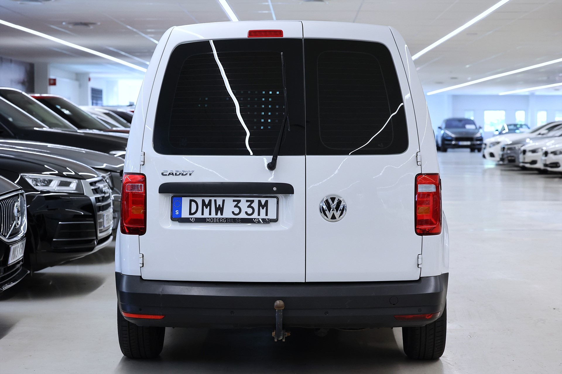 Volkswagen Caddy 2.0 TDI 102hk V-inrett Värmare Drag MOMS