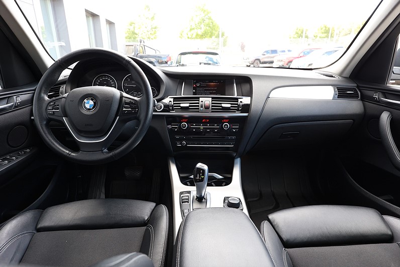 BMW X3 xDrive 20d 190hk Aut Sportpaket Xenon PDC