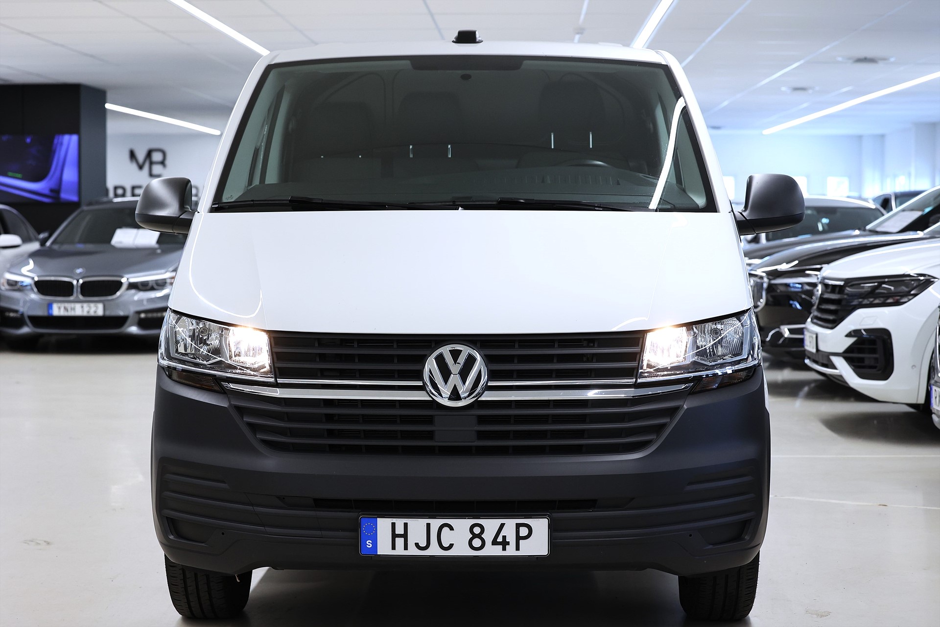 Volkswagen Transporter 2.0 TDI L2 Komfort Värmare Drag LEASBAR